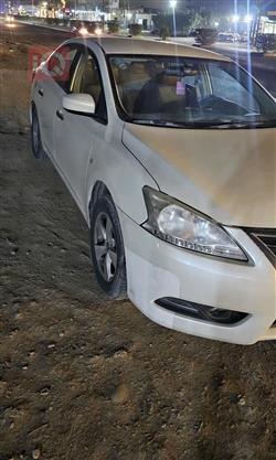 نيسان سنترا